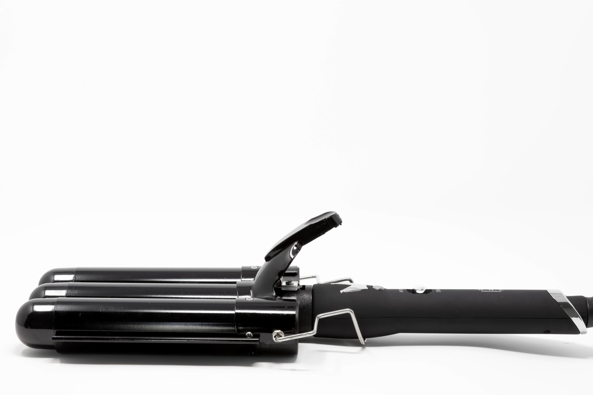 Three Barrel Curling Iron
